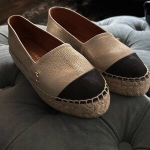 Kurt Geiger Morella Gold / Black Cap Toe Flat Espadrilles 36.5